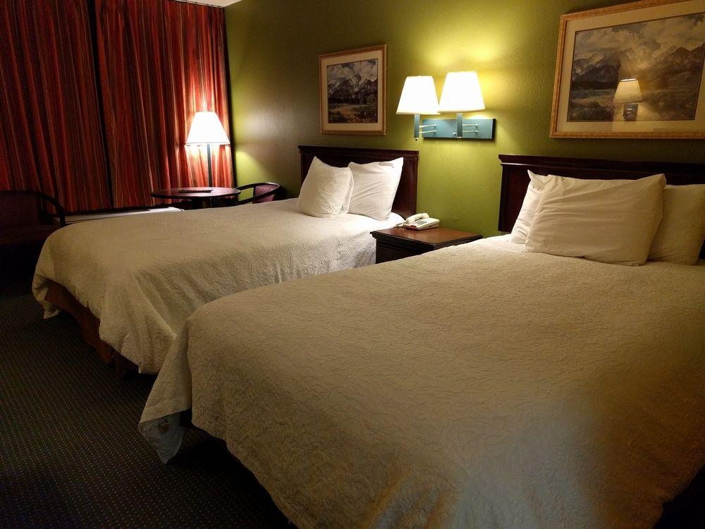 Days Inn By Wyndham Nashville Saint Thomas West Hospital Dış mekan fotoğraf