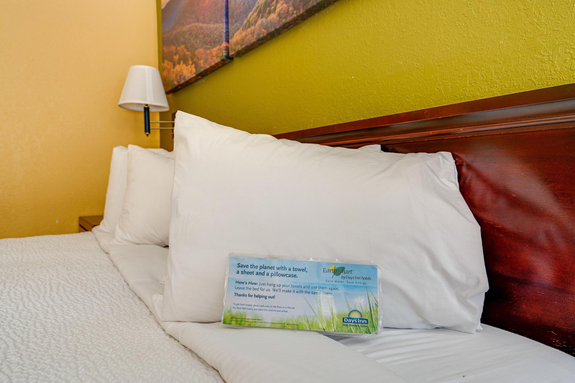 Days Inn By Wyndham Nashville Saint Thomas West Hospital Dış mekan fotoğraf