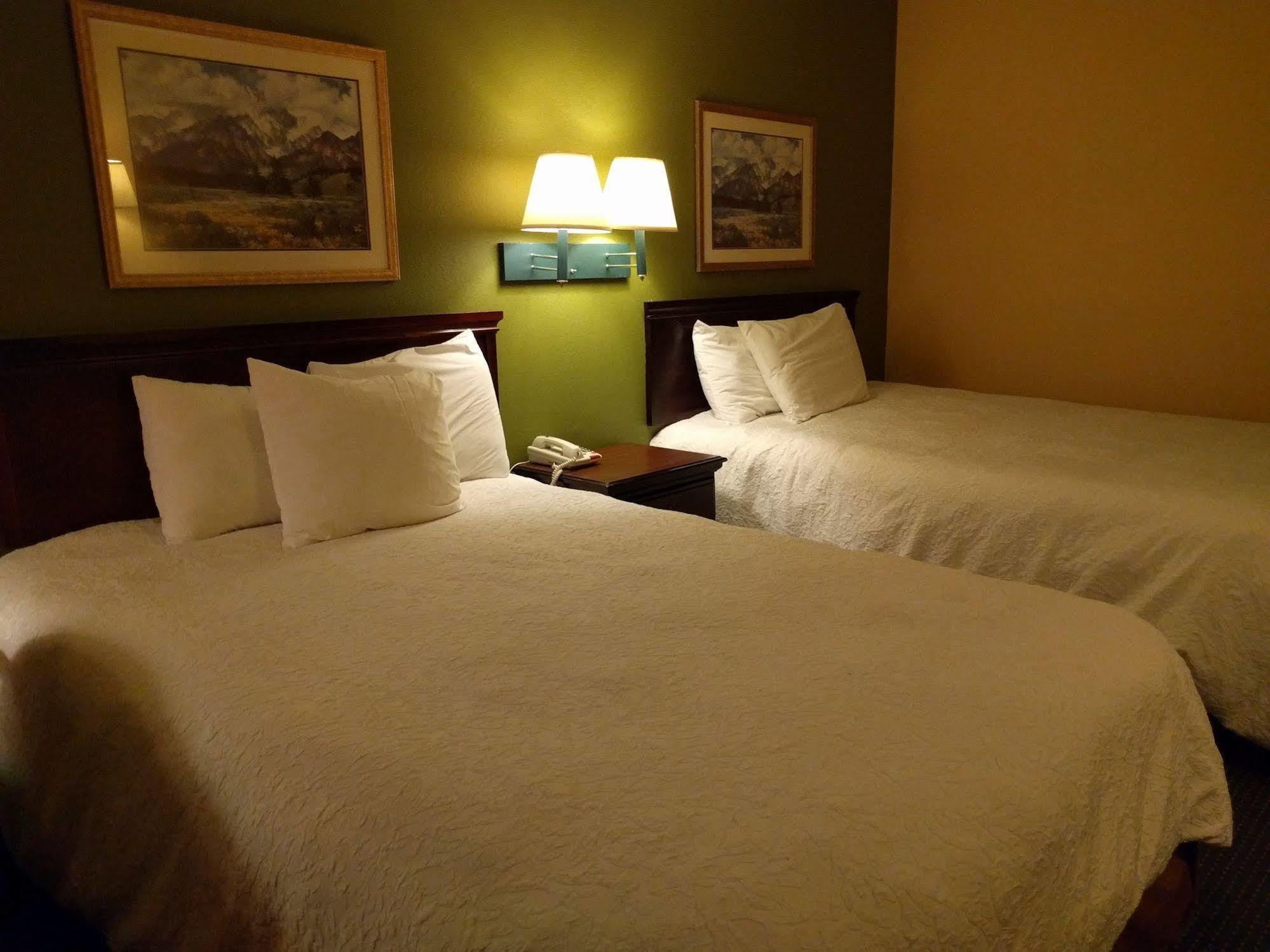 Days Inn By Wyndham Nashville Saint Thomas West Hospital Dış mekan fotoğraf